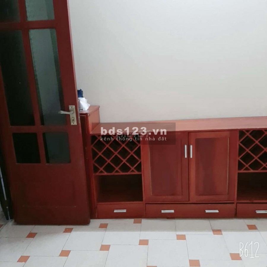 Cần cho thuê nhà ở ngõ 132 nghách 42, tầng 3, phòng 303 Quan Hoa, Cầu Giấy