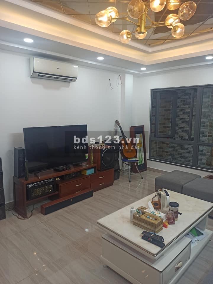 Bán nhà HXH Sư Vạn Hạnh P 9 Quận 10, 60m ngang 4x15, 11 tỷ.