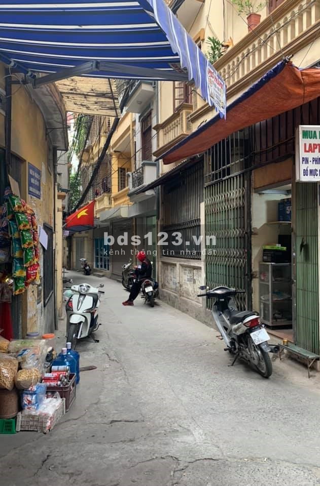 Bán nhà( Lô góc) Nguyễn Khánh Toàn, kinh doanh tốt, 55m2 * 4T, giá 5tỷ.