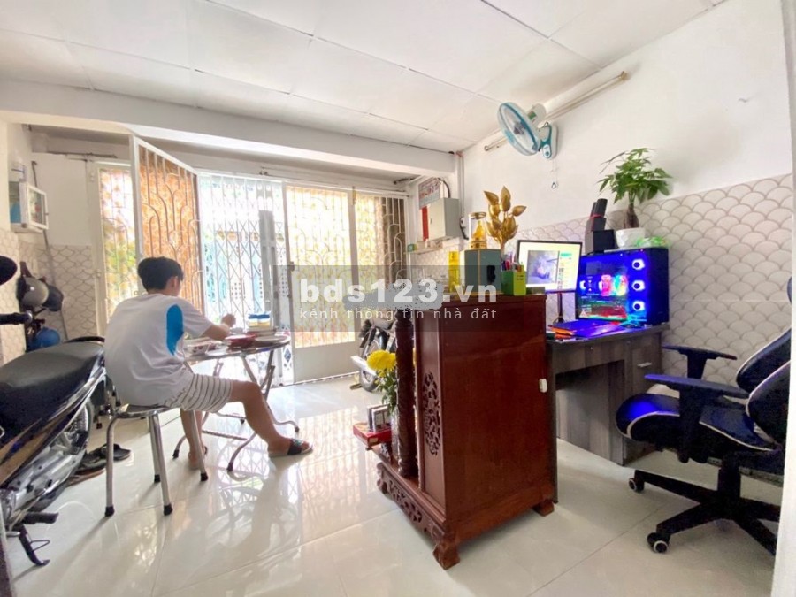 Cho Thuê Nhà HXH Lạc Long Quân, Q.11 - 4 x 10m (2 Lầu) - 10 Tr/Th