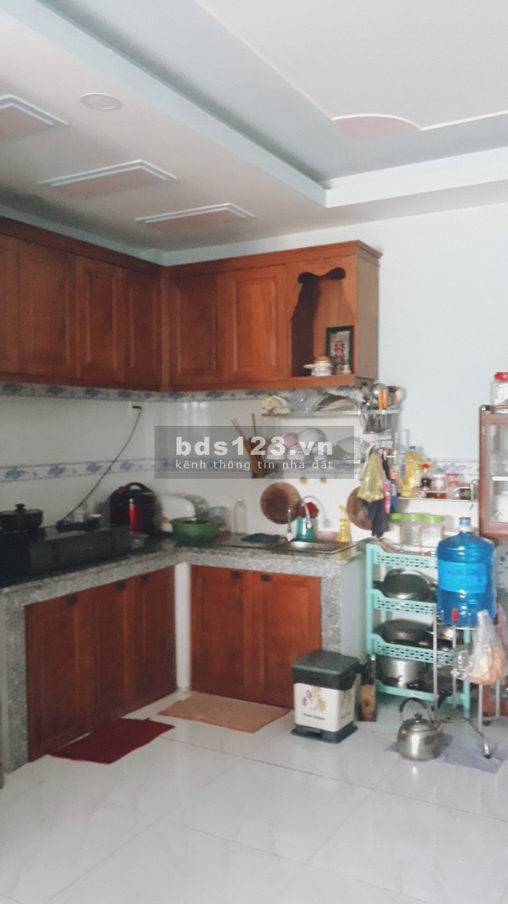 Bán nhà gần chợ Vĩnh Lộc A – Bình Chánh.