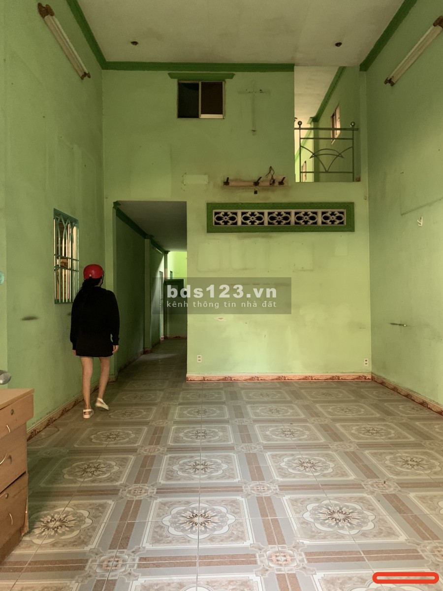Mặt tiền Nguyễn Xí 8x50m 1trệt, Gác suốt. Chỉ 60tr/th.