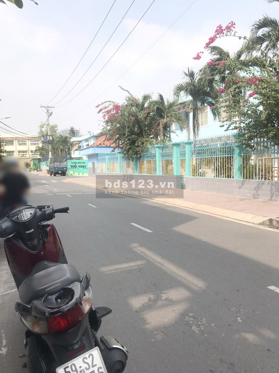 Nhà (4*12m/3lầu/5pn) hẻm xe tải đường nội bộ Phường 6 Quận 8