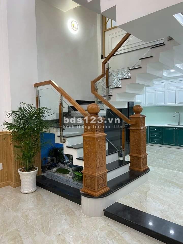 HXT Trần Mai NINH P12, Tb, 1 trệt 1 lầu, 2 pn 2 wc.DT ( 62M2) CHỈ - 7XX X TỶ. SHR