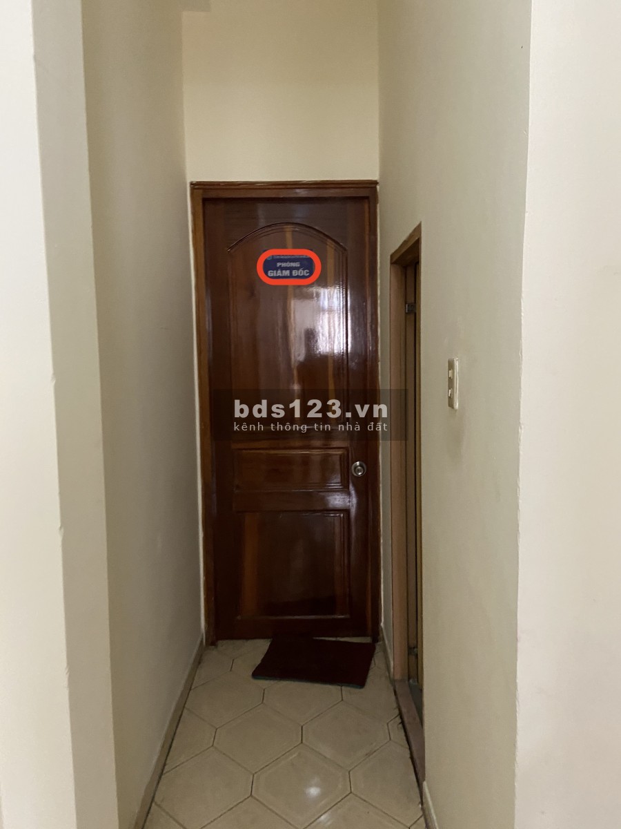 Mặt Tiền Chu Văn An 4x17m, trệt, 2lầu, 3pn, 3wc. 25tr/th.