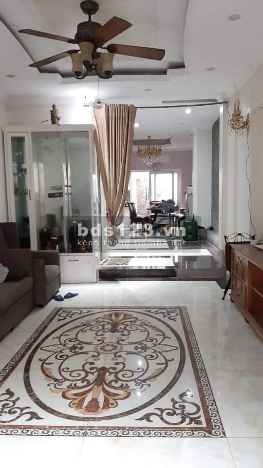 HOÀNG MAI 53M2 NHÀ LÔ GÓC CHỈ 2 TỶ 9 - 30M Ô TÔ TRÁNH - GẦN PHỐ - NGÕ THÔNG - NHÀ ĐẸP