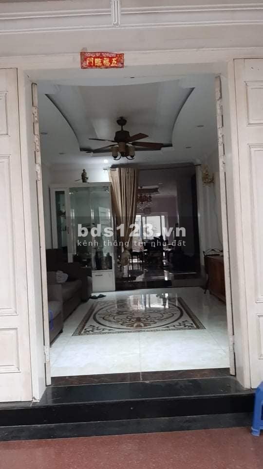 HOÀNG MAI 53M2 NHÀ LÔ GÓC CHỈ 2 TỶ 9 - 30M Ô TÔ TRÁNH - GẦN PHỐ - NGÕ THÔNG - NHÀ ĐẸP