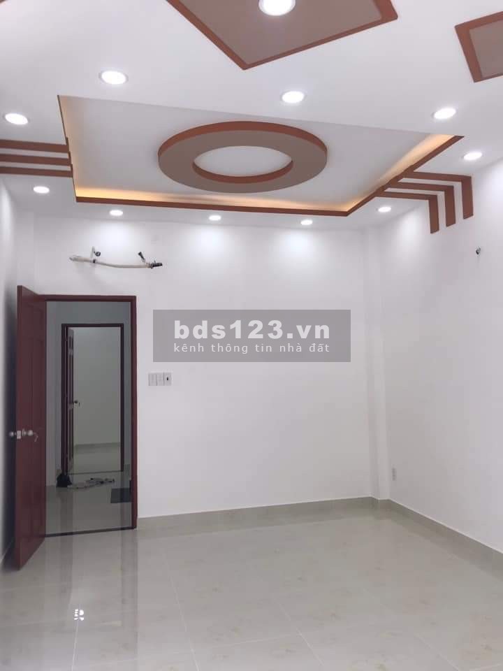Nhà 3 tầng ô tô đỗ cửa, Ni Sư Huỳnh Liên, P.10, Tân Bình.…