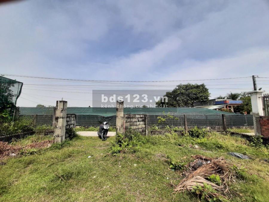 Cần Bán Lô Đất Biệt Thự 600m2 SIÊU ĐẸP, Phước Lý, Long An, giáp ranh HCM