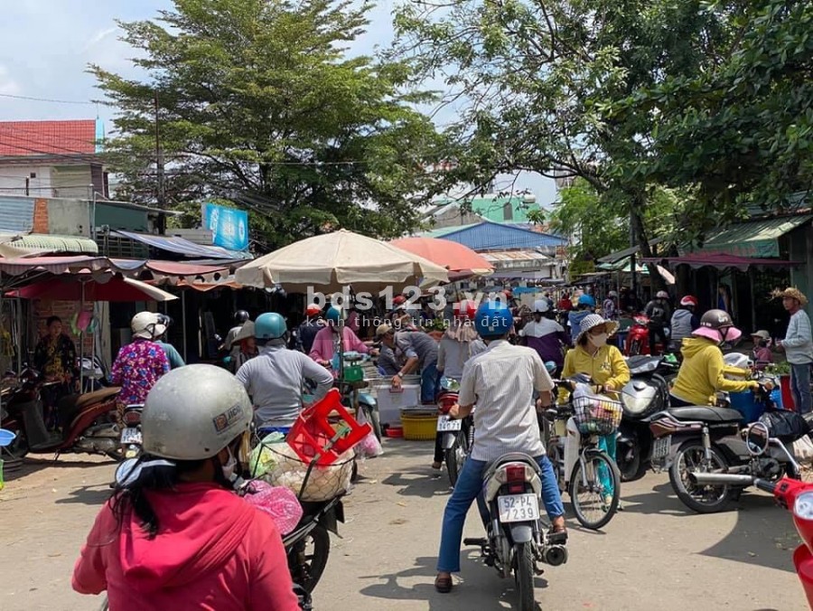 Nhà 1 trệt 2 lầu Thủ Dầu Một, Sổ Hồng Riêng,GPXD từng căn