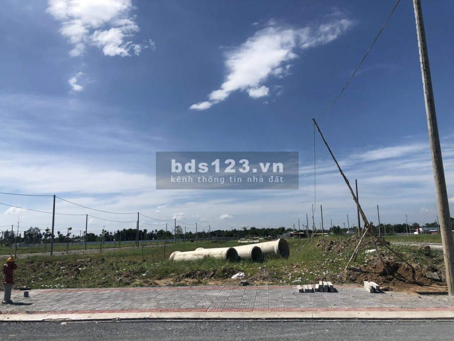 Lúa Non Vạn Phát Sông Hậu 80m2 thổ cư 353tr