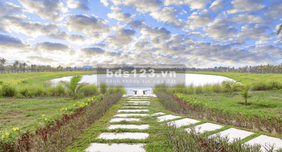 Bán đất FPT city 90m2 giá 2,x tỷ