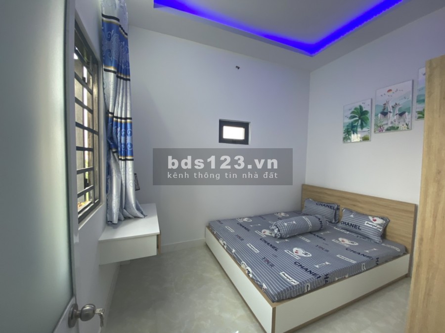 Chính chủ bán nhà gần chợ Bình Chánh