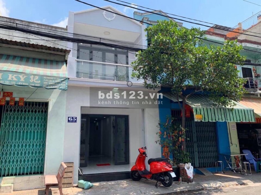 Nhà đường Trịnh Như Khuê gần chợ bình chánh chính chủ bán…