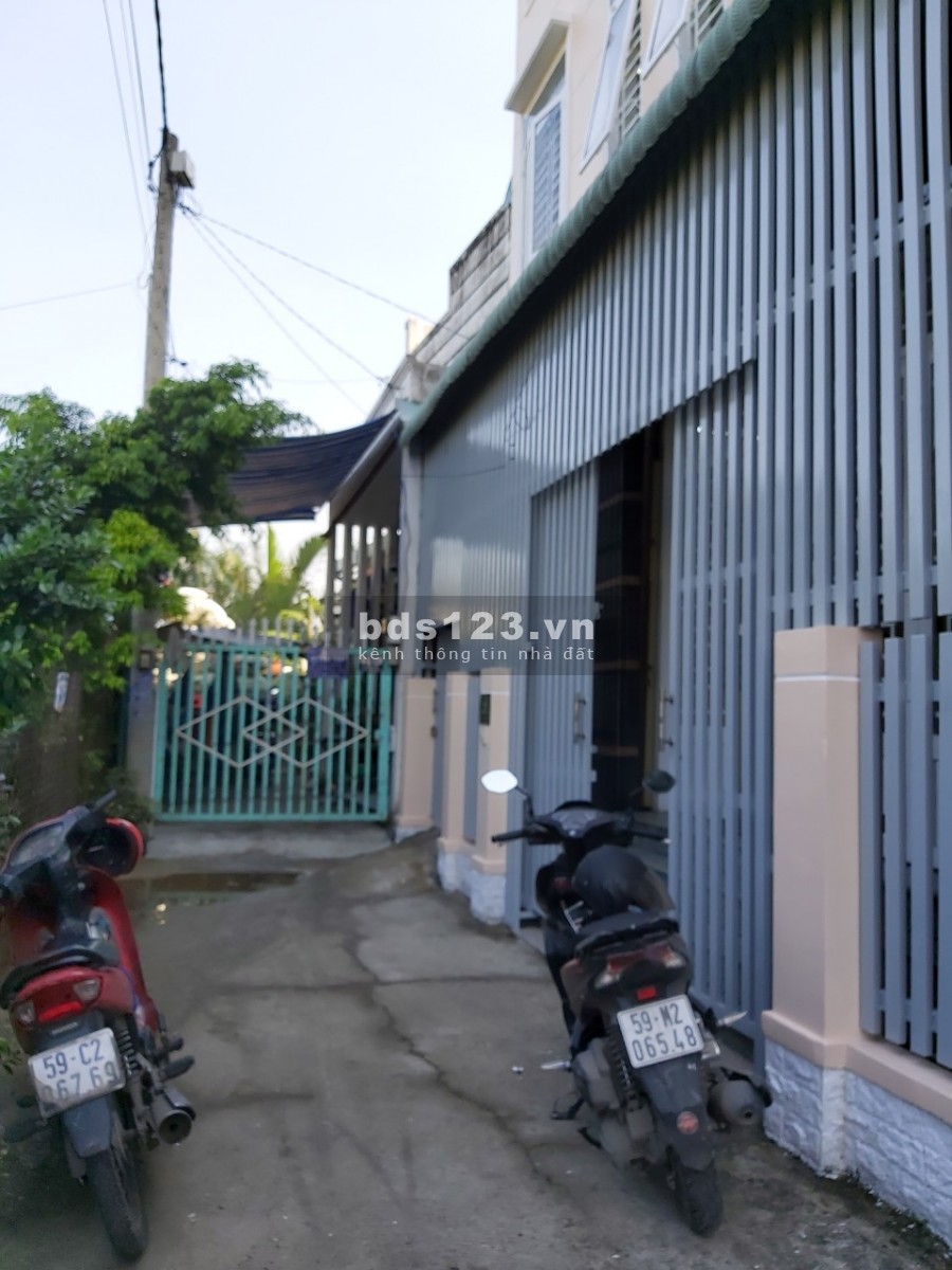 Do gđ kẹt tiền nên ĐẠI HẠ GIÁ từ 5ty500 còn 4.8 tỷ Bán nhà 2 lầu 80m2 Linh Đông Thủ Đức