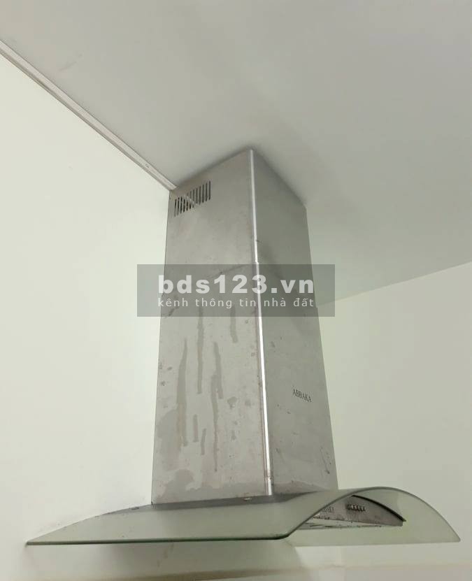 Tôi kẹt tiền cần bán gấp căn Topaz City ngay cầy chữ Y Q8. 73m2 2pn 2wc có 1 số nội thất giá rẻ