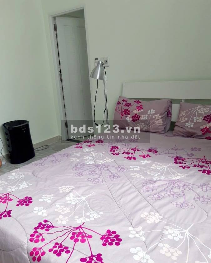 Tôi kẹt tiền cần bán gấp căn Topaz City ngay cầy chữ Y Q8. 73m2 2pn 2wc có 1 số nội thất giá rẻ