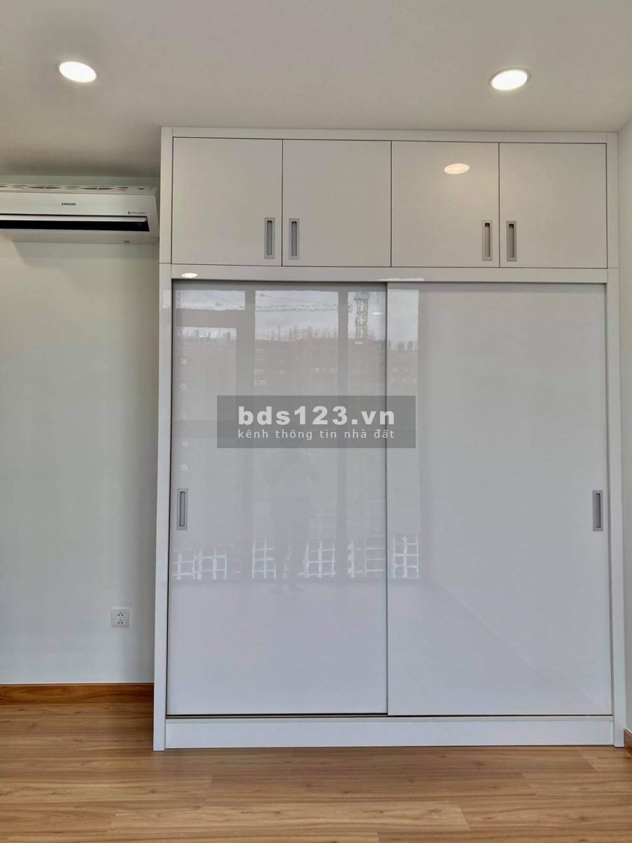Giá tốt phải chốt ngay! Eco Green bán căn 2PN tầng trung view Q1 3.6 tỷ ( full phí ). LH:0933120416