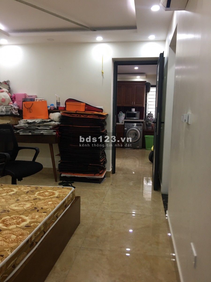 Cho thuê nhà tại ngõ 49 Nguyễn Khoái, Hai Bà Trưng, Hà Nội