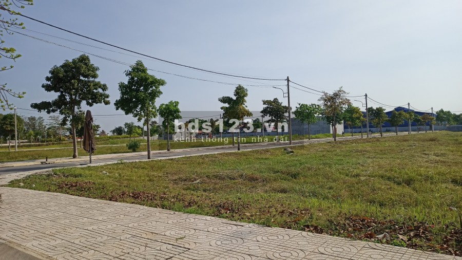Cuối năm cần ra gấp lô đất ngộp giá rẻ, thổ cư có giấy phép xây dựng nhà ngay và luôn
