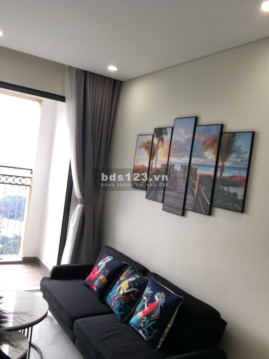 Vợ chồng tôi có căn hộ chung cư 6th Elenment cần cho thuê, 87m2, 2PN 11tr/th full đồ, LH 0972784001