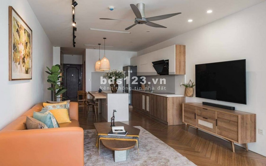 Vợ chồng tôi cần cho thuê gấp căn hộ 100m2 3PN, 8tr/th IA20 Ciputra. LH: 0972784001