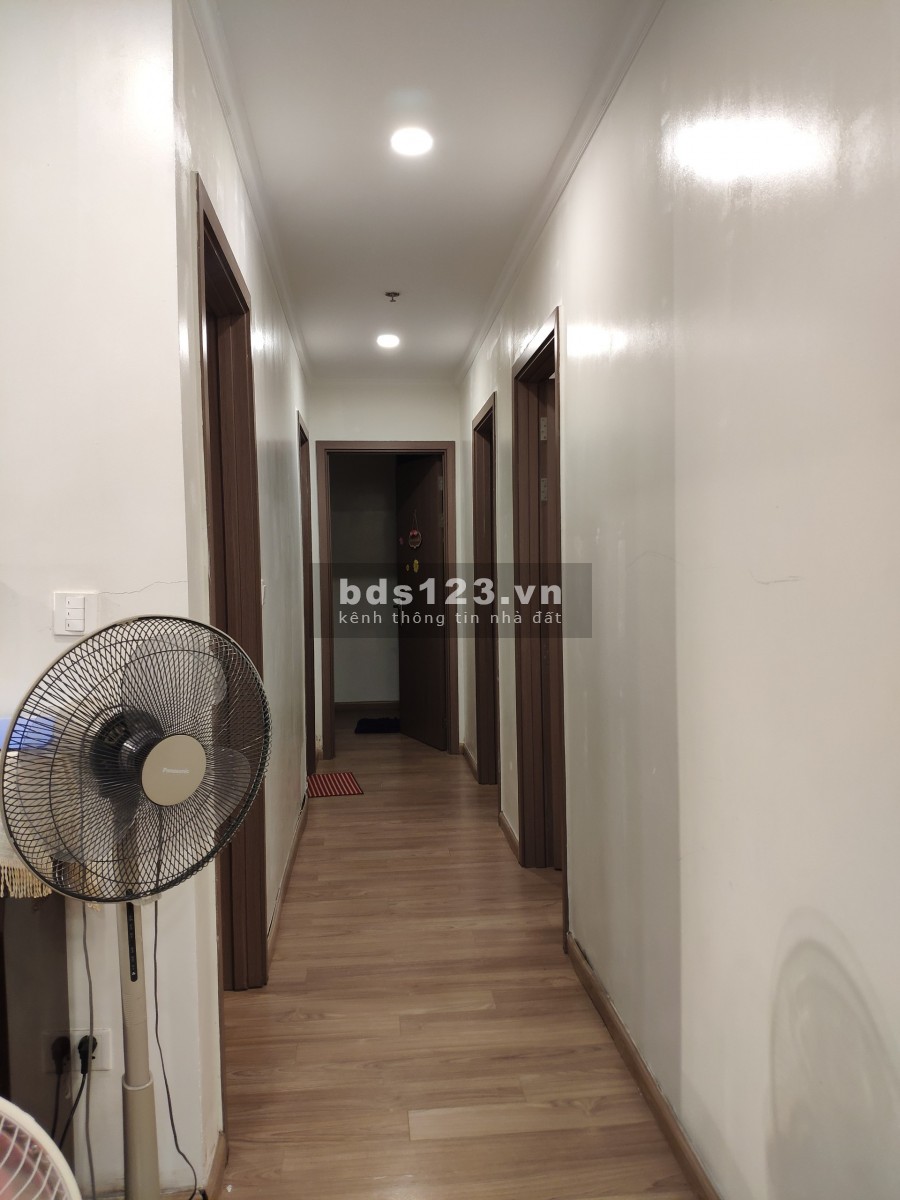 Chính chủ bán gấp căn 3PN tầng trung view nội khu tòa A3 117m giá 4.6 tỷ bao phí