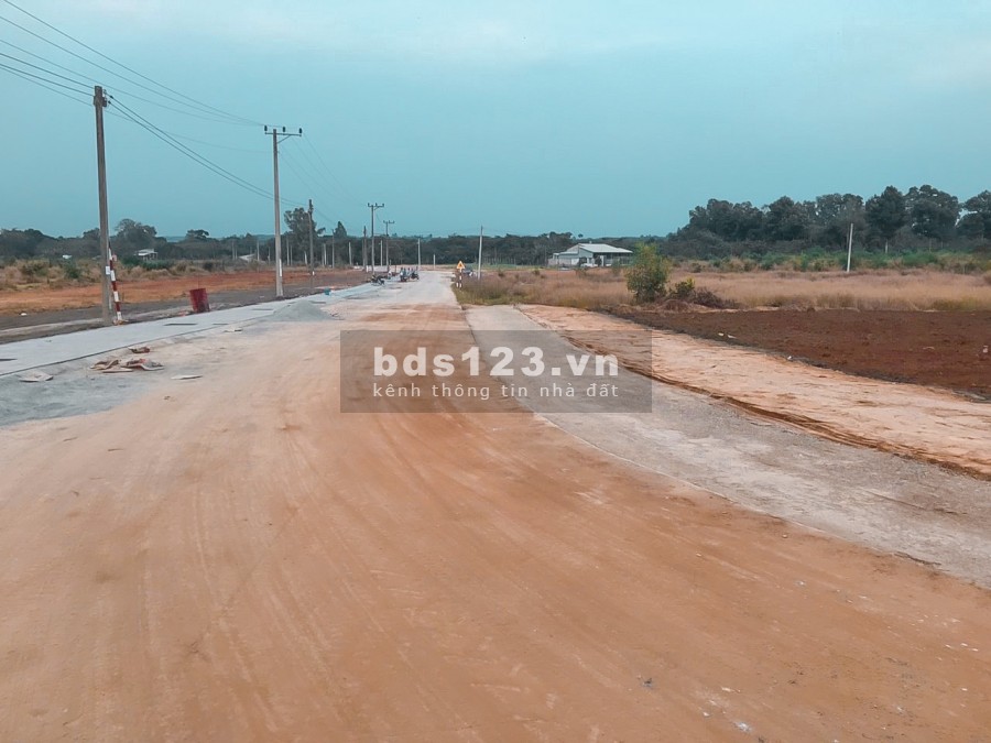Đất thổ cư cần bán KCN Hắc Dịch giáp sân bay Long Thành chỉ 800tr