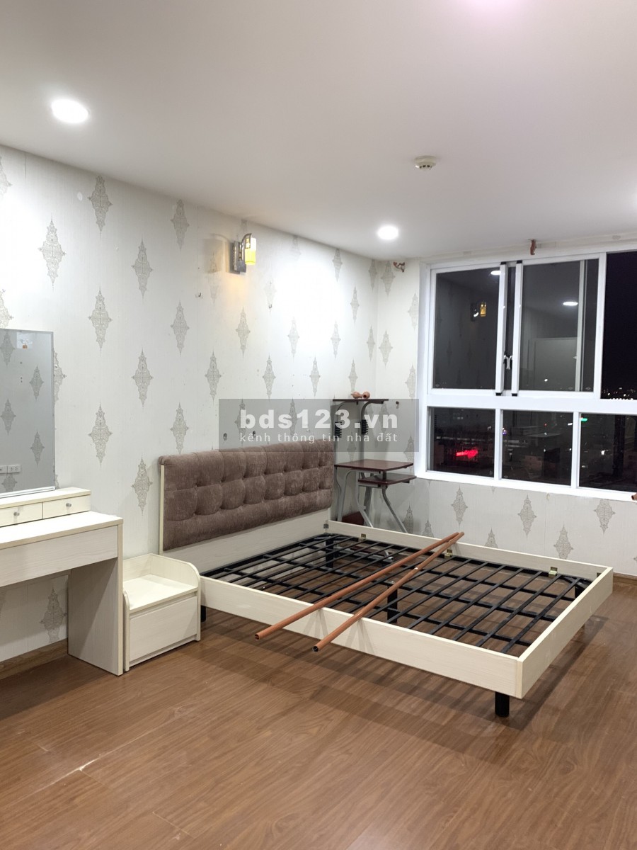 Cần cho thuê chung cư The Harmona Quận Tân Bình 2PN Gía 9tr nội thất cơ bản
