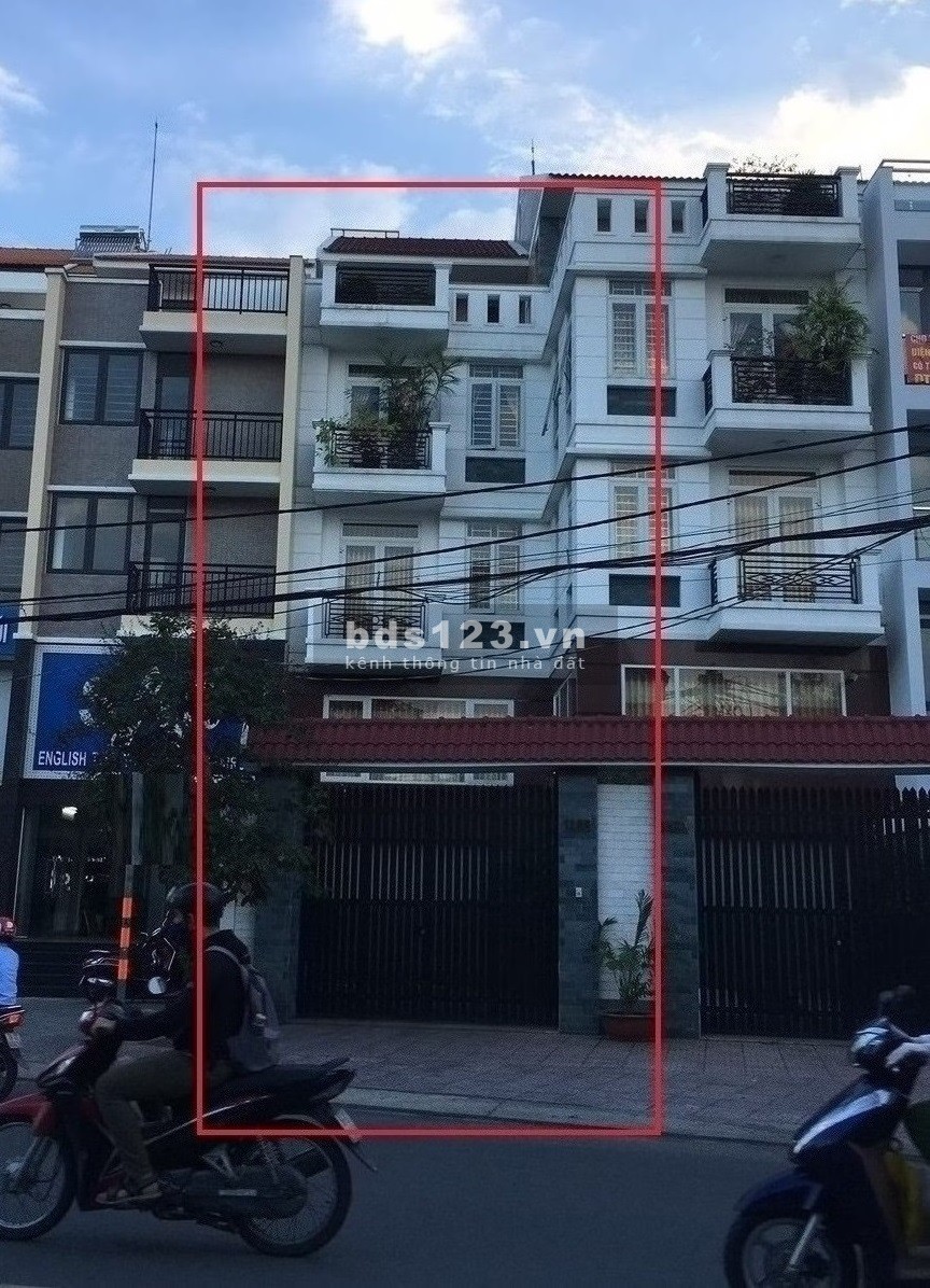 Nhà Mặt Tiền Đường Phan Đăng Lưu, 3 lầu khu đông dân