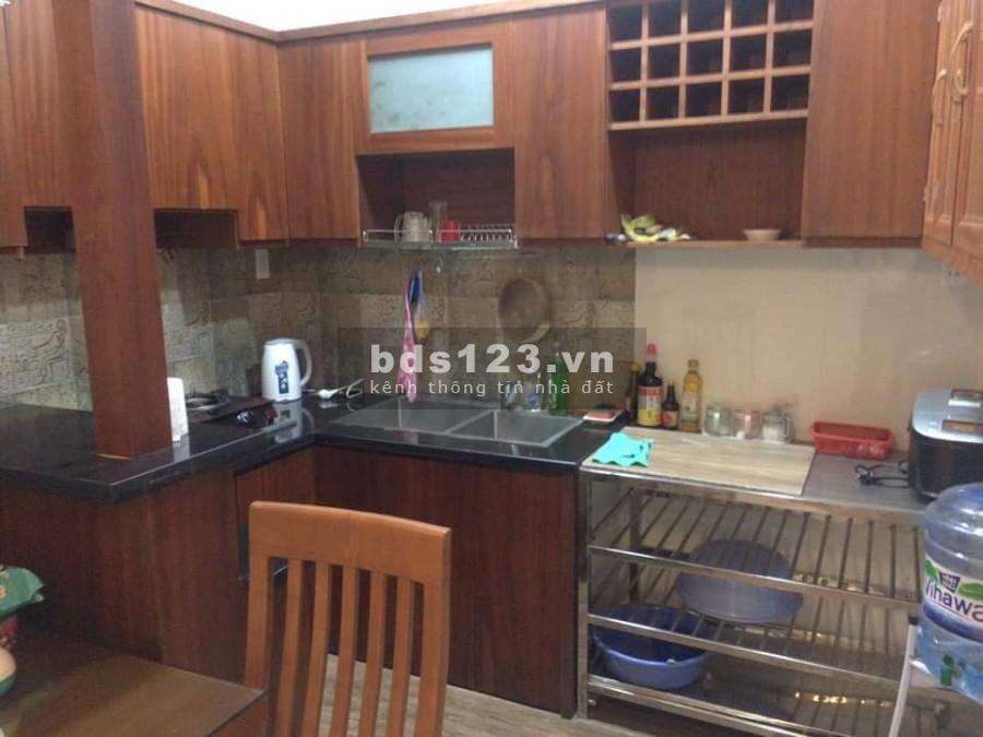 GIÁP QUẬN 10 1 trệt 1 lầu dt 70m2 chỉ nhỉnh 3 tỷ