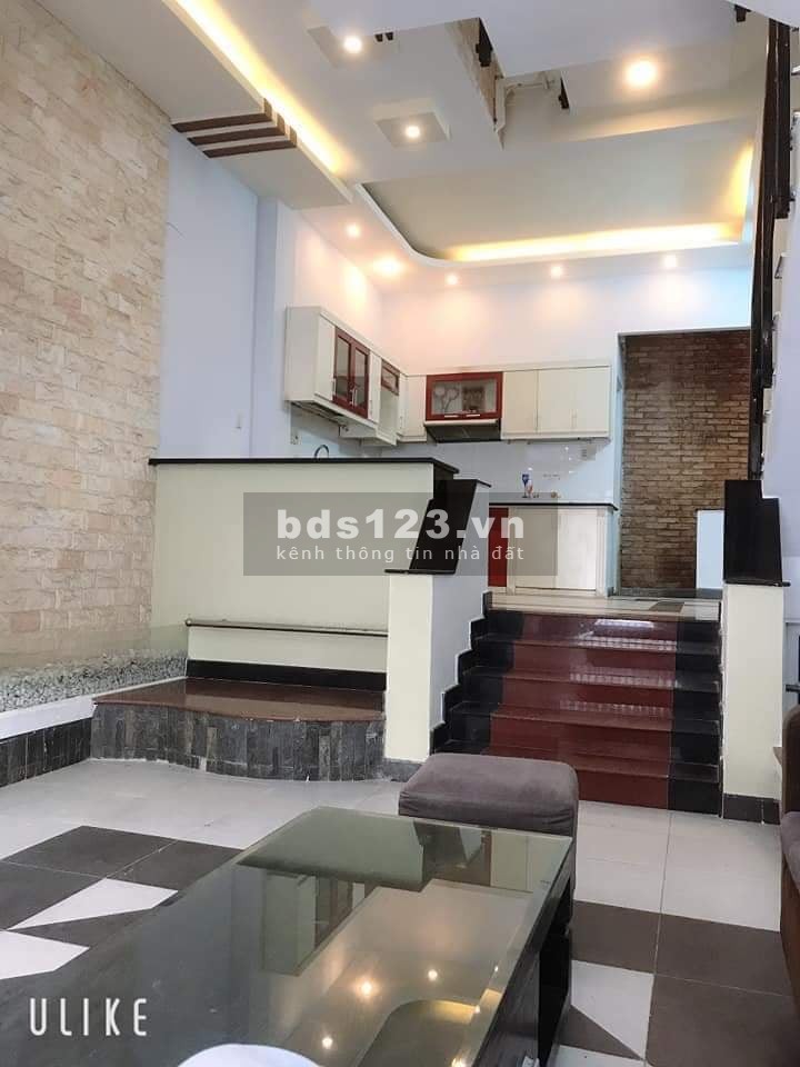 Chanh Sả Bình Thạnh, Phan Văn Trị sầm uất. 60m2 nở hậu. Xe hơi vào nhà. Chỉ 7 tỷ 5