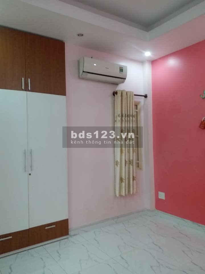 Nhà 5x30, 1 trệt 2 lầu mặt tiền khu hồng long, Hiêp Bình Phước, Thủ Đức