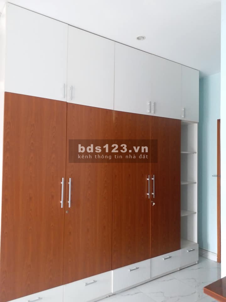 Nhà 5x30, 1 trệt 2 lầu mặt tiền khu hồng long, Hiêp Bình Phước, Thủ Đức