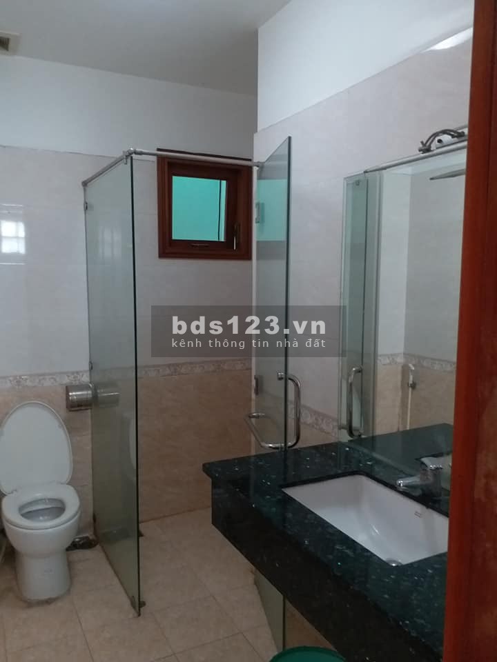 Nhà 5x30, 1 trệt 2 lầu mặt tiền khu hồng long, Hiêp Bình Phước, Thủ Đức