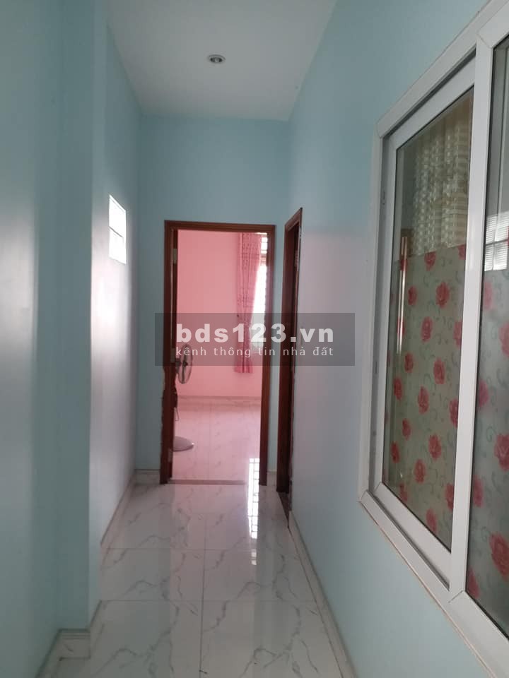 Nhà 5x30, 1 trệt 2 lầu mặt tiền khu hồng long, Hiêp Bình Phước, Thủ Đức