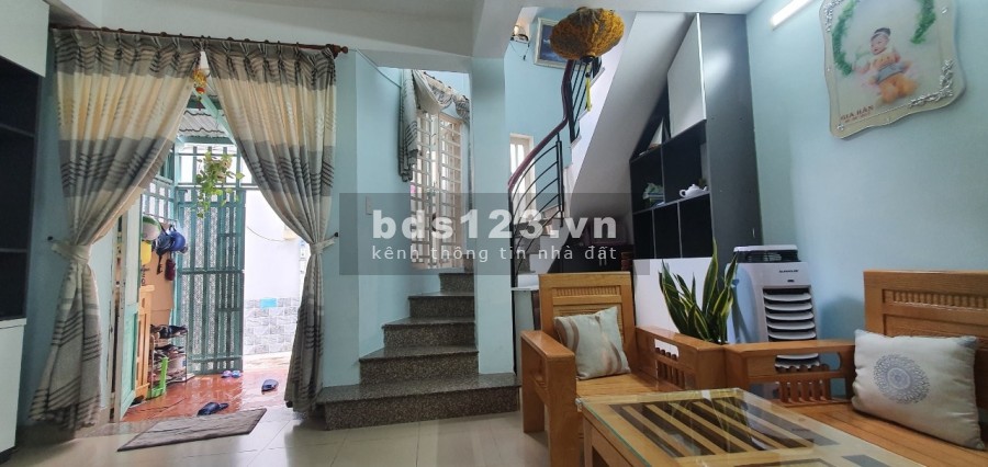 Bán nhà Hẻm KIA Morning 35m2 3Tầng chỉ 3.4Tỷ, Quang Trung P8 GV(TL)