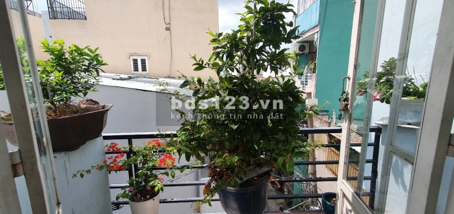 Bán nhà Hẻm KIA Morning 35m2 3Tầng chỉ 3.4Tỷ, Quang Trung P8 GV(TL)