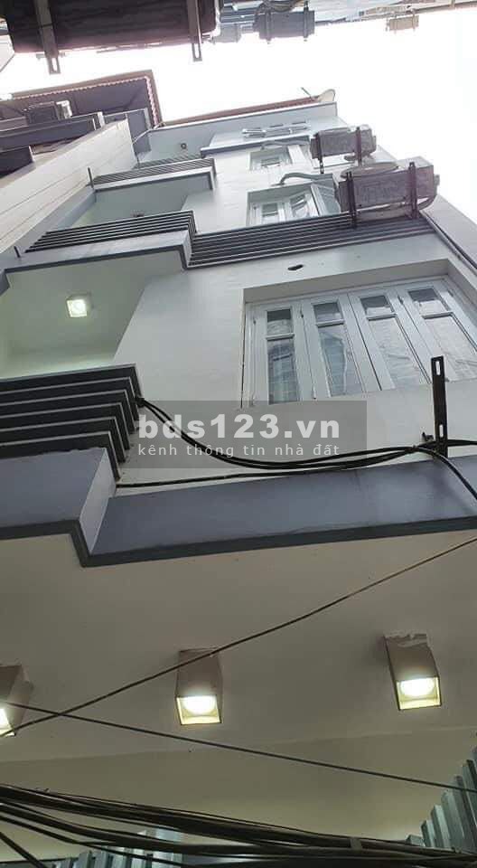Bán nhà lô góc ngõ 1150 Láng – Chùa Láng, 50m2 * 5T, ngõ thông, cho thuê cực tốt, giá 5,1 tỷ.