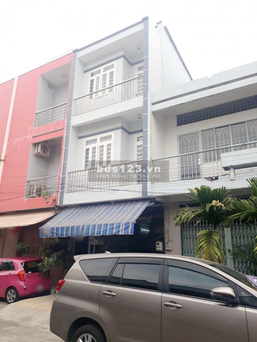 Nhà (4*16m/2lầu đúc) mặt tiền đường nội bộ KDC Bùi Minh Trực P5 Q8