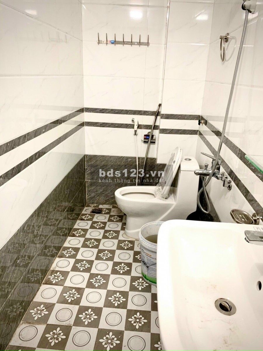 Bán nhà 3 tầng phố Ỷ Lan, Ngọc Châu 46.3m2, hướng Tây, 1 tỷ 650, nhà đẹp