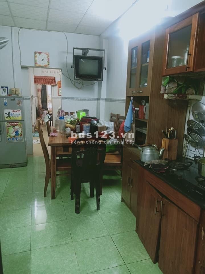 CẦN BÁN GẤP NHÀ !!! (5m x 9m) Lạc Long Quân Tân Bình - Giá 3 tỷ 36
