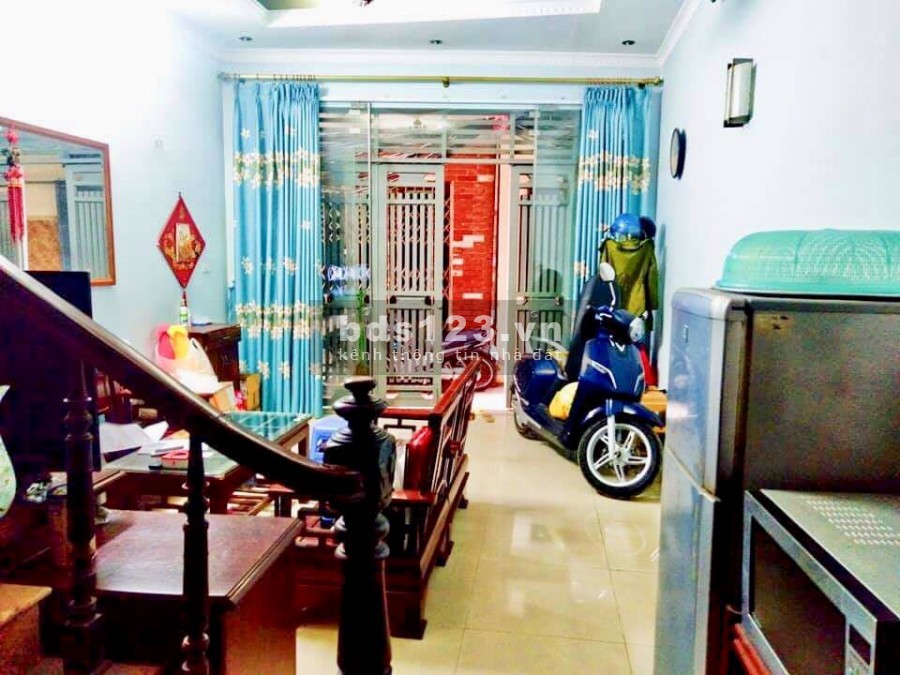 Nhỏ tiền, nhà đẹp, xem là ưng, DT30m2, 4 tầng, Full nội thất, giá rất yêu, Hai Bà Trưng