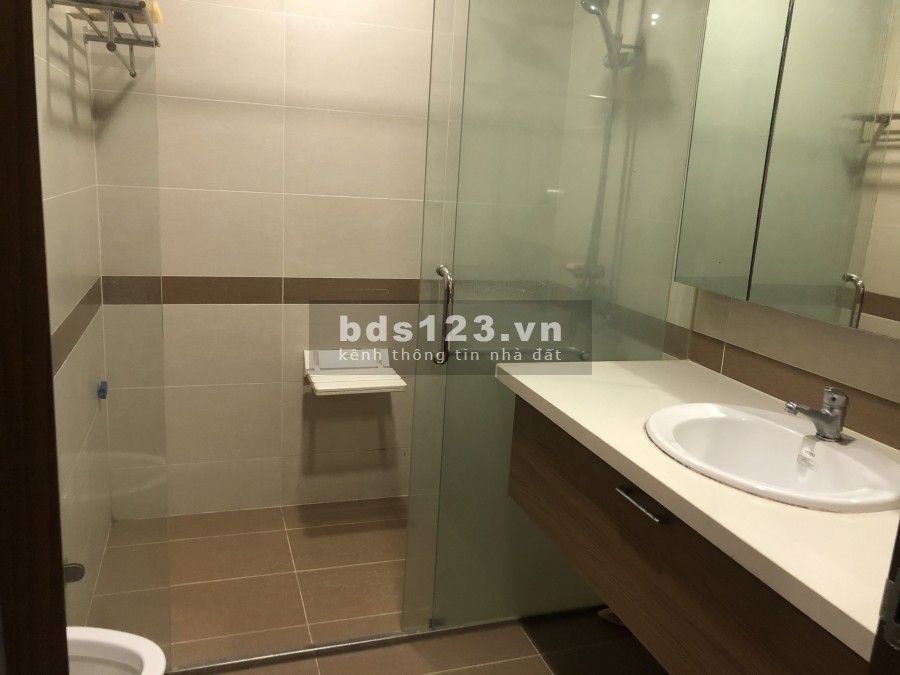 Cho thuê chcc Tràng An 88m2 2PN giá 12tr