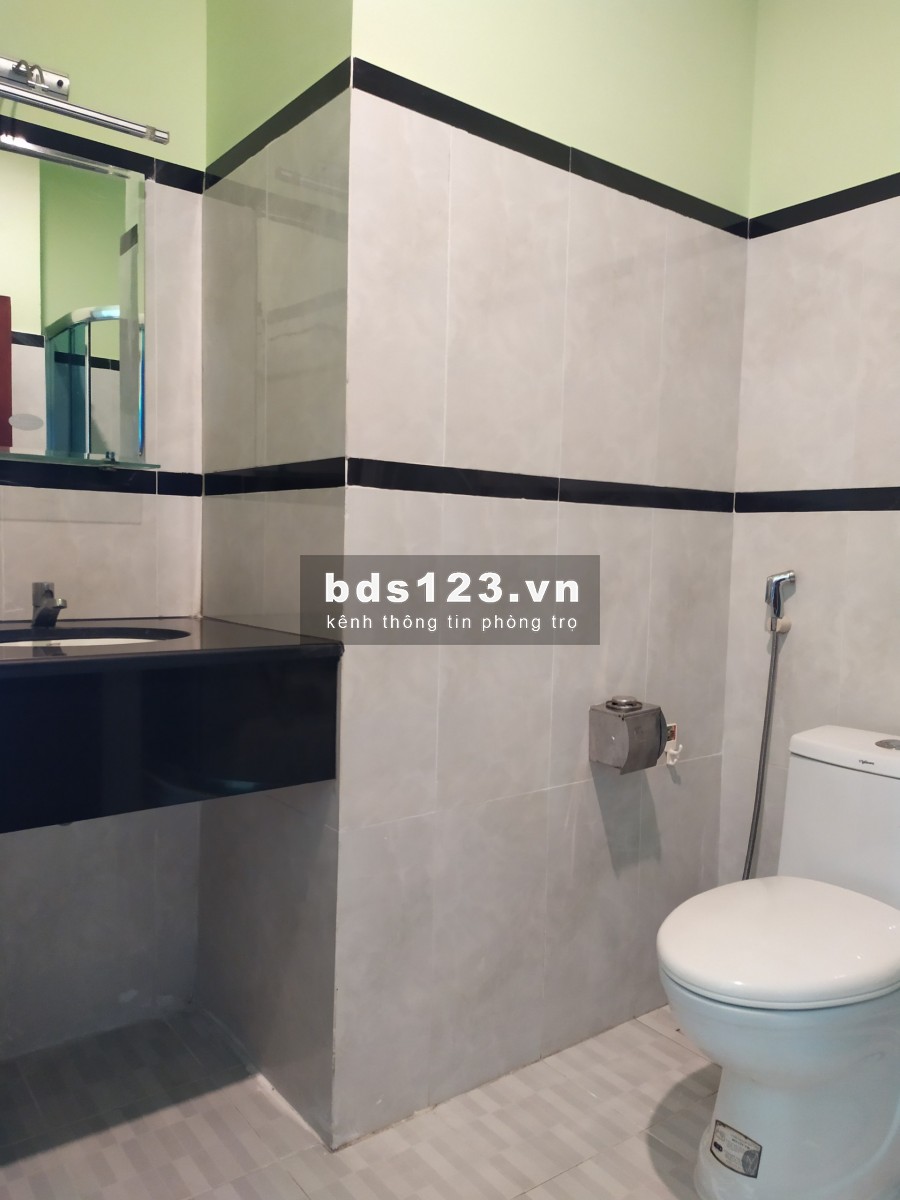Cho thuê phòng trọ quận 8, đường dương bá trạc, giáp quận 1, quận 5