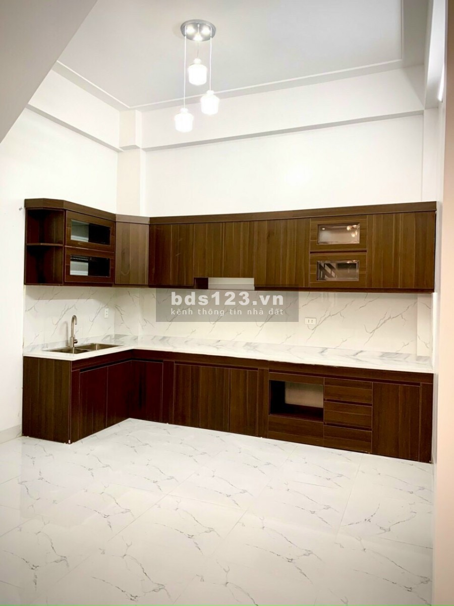 Bán nhà 3 tầng phố Ỷ Lan, Ngọc Châu 46.3m2, hướng Tây, 1 tỷ 650, nhà đẹp
