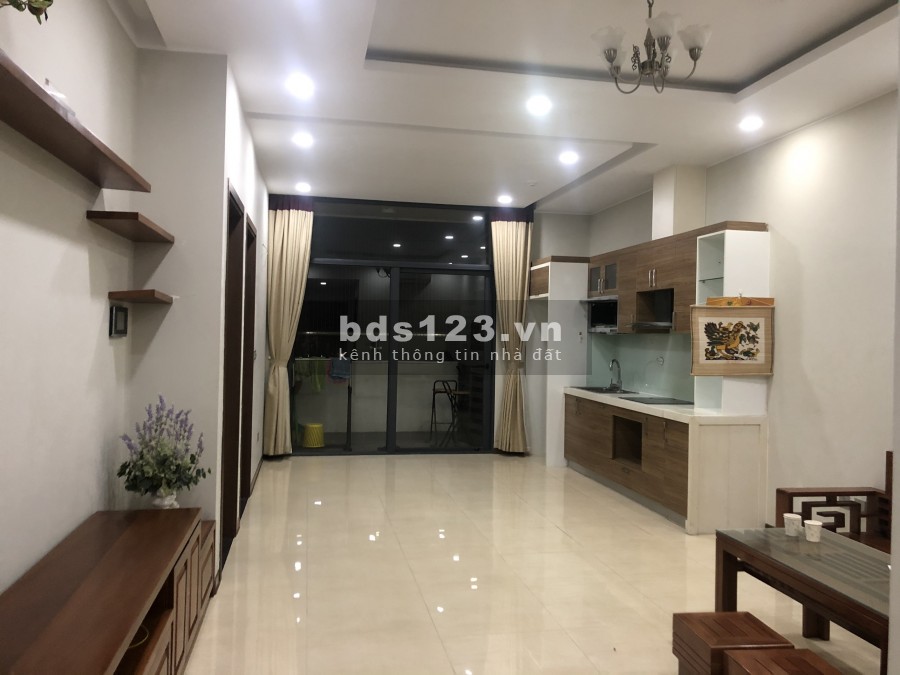 Cho thuê chcc Tràng An 88m2 2PN giá 12tr