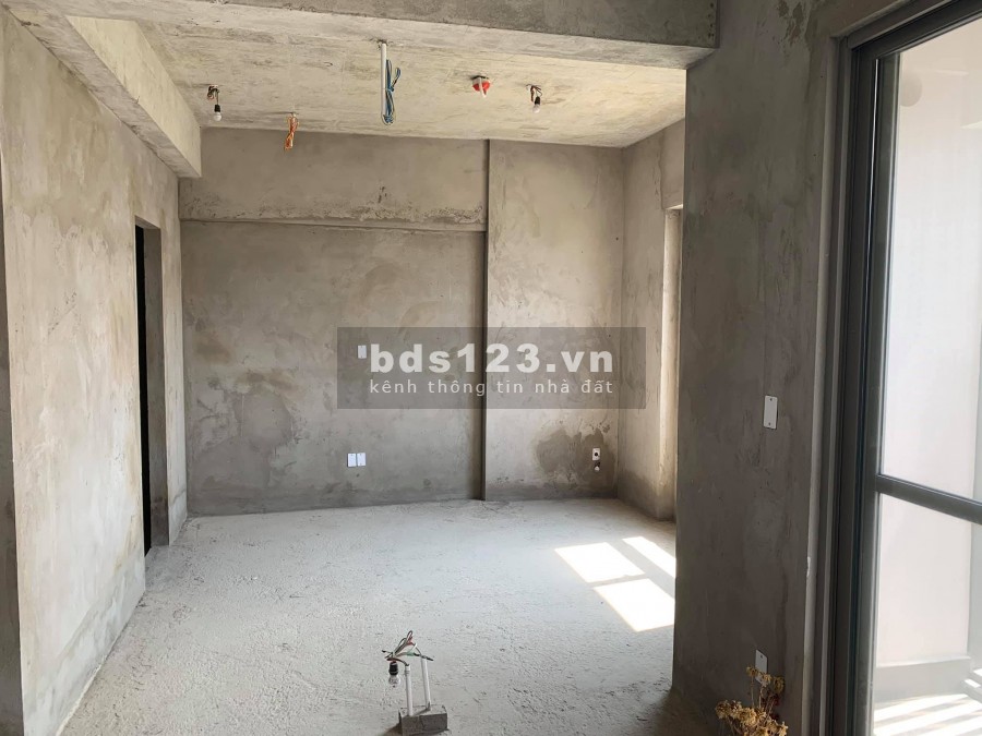 Bán căn hộ Saigon South Residences Phú Mỹ Hưng 71m² 2PN giá 2.58tỷ(bao thuê phí). lh 0946894828
