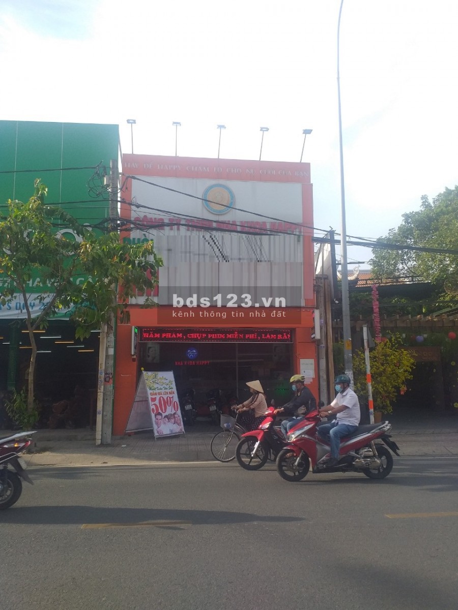 Ngô Gia Tự, Phường 2 dt: 4 x 20 - dân cư đông cư