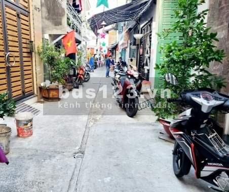 Bán gấp nhà đường Rạch Bùng Binh phường 9 Quận 3 dt 63m2 lh 0899306823
